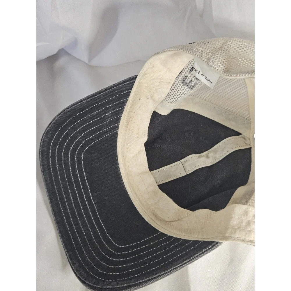 Manitowoc cranes trucker